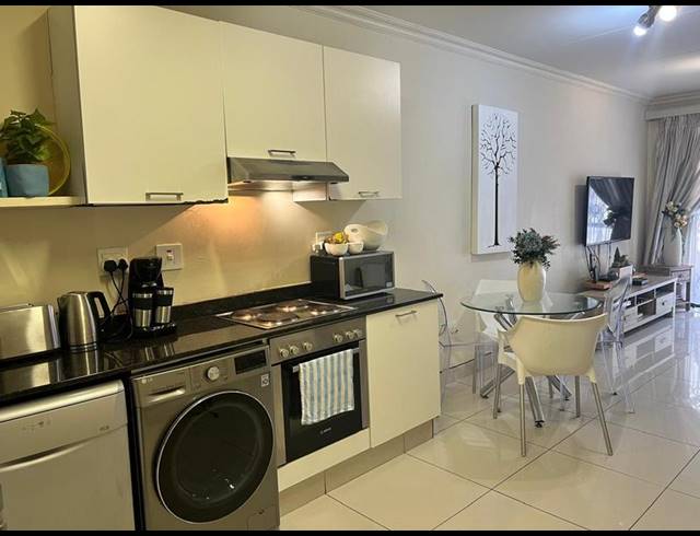 2 BEDROOM PROPERTY TO RENT IN UMHLANGA RIDGE